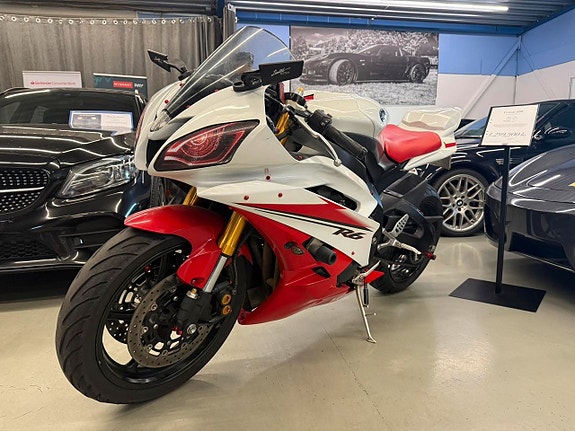 Yamaha YZF-R6 0.6 Euro 3 4 of 7