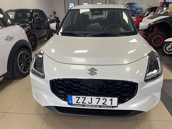 Suzuki Swift 3 of 5