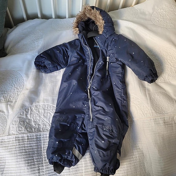 Product image 1 of 2