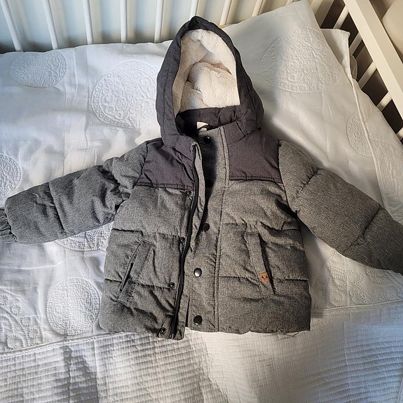 Product image 1 of 2