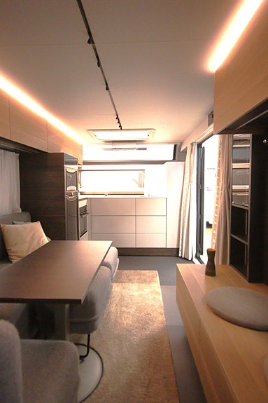 Adria Astella 704HP 13 of 17