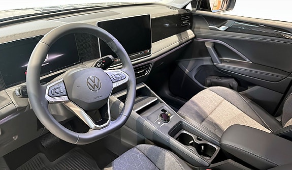 Volkswagen Tiguan 5 of 5