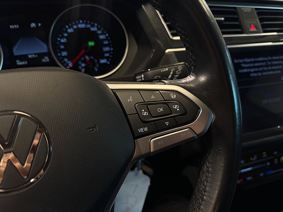 Volkswagen Tiguan 13 of 25