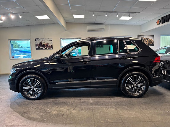 Volkswagen Tiguan 21 of 25
