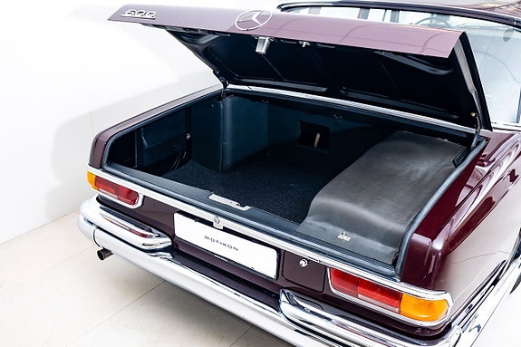 Mercedes-Benz 600 14 of 21