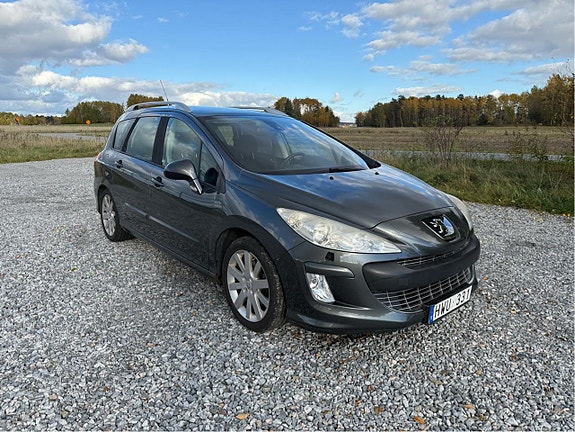 Peugeot 308 3 of 5