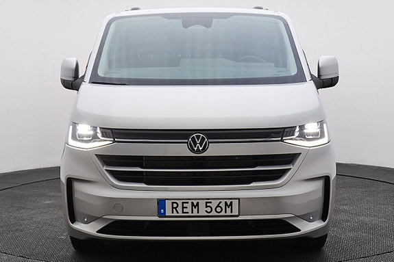 Volkswagen Transporter 3 of 5