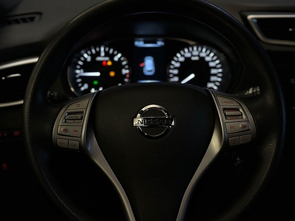 Nissan X-Trail 18 of 24