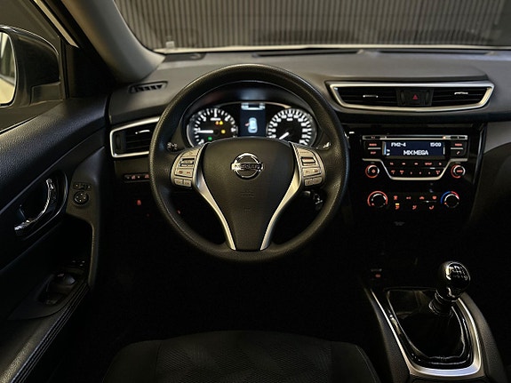 Nissan X-Trail 17 of 24