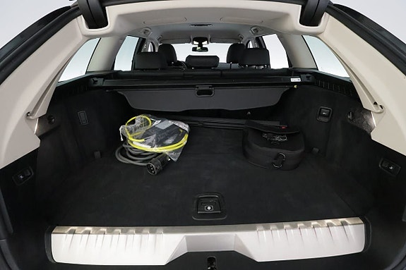 BMW 530e 8 of 27