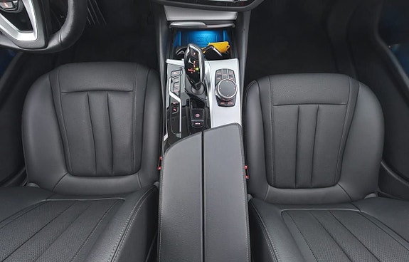 BMW 530e 17 of 27
