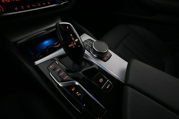 BMW 530e 20 of 27