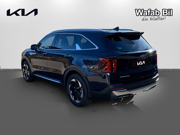 Kia Sorento 6 of 21