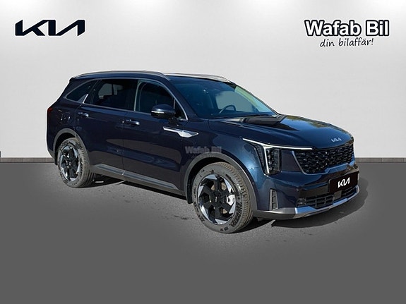 Kia Sorento 3 of 21