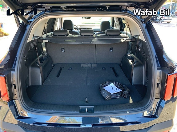 Kia Sorento 14 of 21