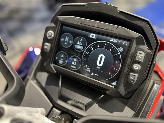 Polaris 650 INDY XCR 136 *7S* 3 of 4