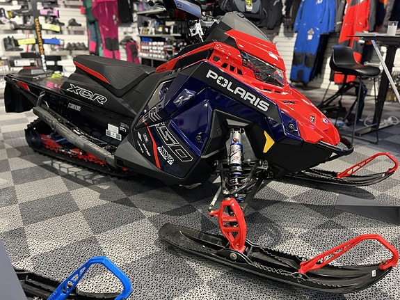 Polaris 650 INDY XCR 136 *7S* 2 of 4