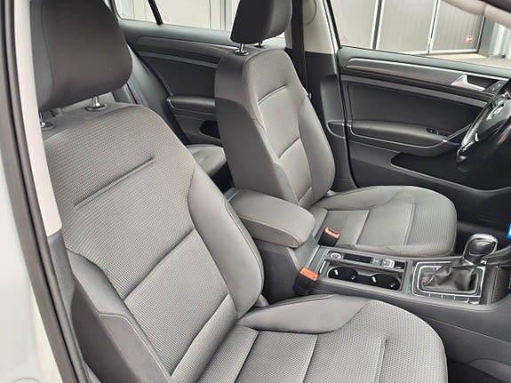 Volkswagen Golf I 14 of 26