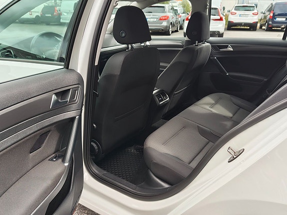 Volkswagen Golf I 20 of 26