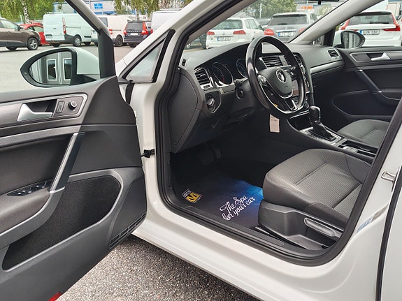 Volkswagen Golf I 24 of 26
