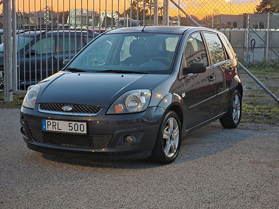 Ford Fiesta 6 of 26