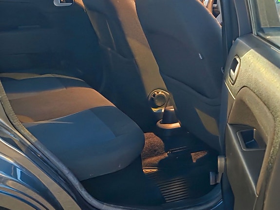 Ford Fiesta 24 of 26