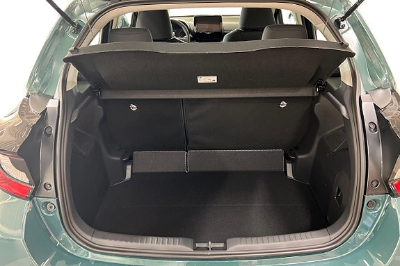 Toyota Yaris 11 of 17