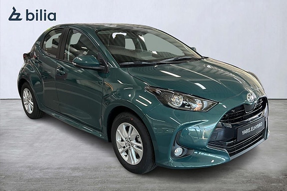 Toyota Yaris 3 of 5