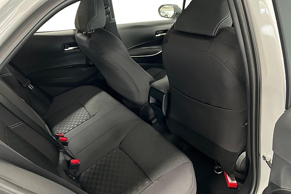 Toyota Corolla 18 of 19