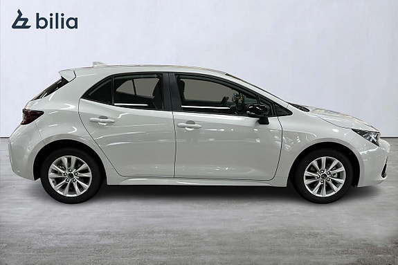 Toyota Corolla 10 of 19