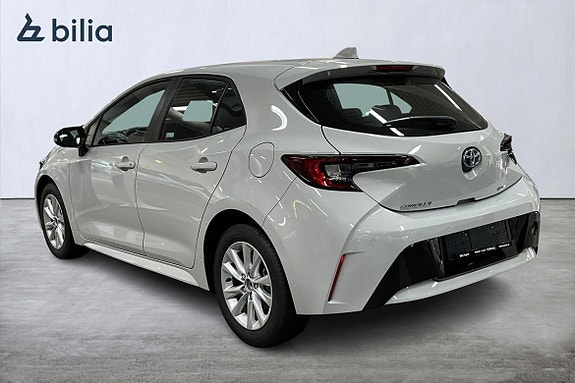 Toyota Corolla 12 of 19