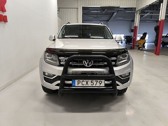 Volkswagen Amarok 2 of 5