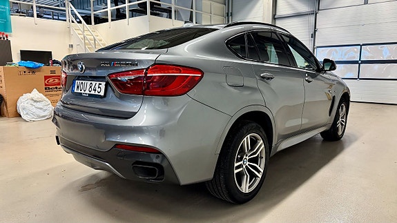 BMW X6 M 3 of 5