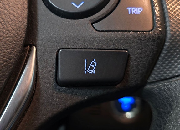Toyota Auris 5 of 14