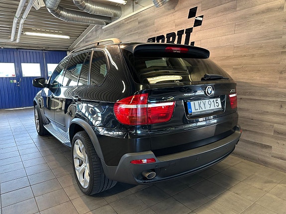 BMW X5 3 of 23