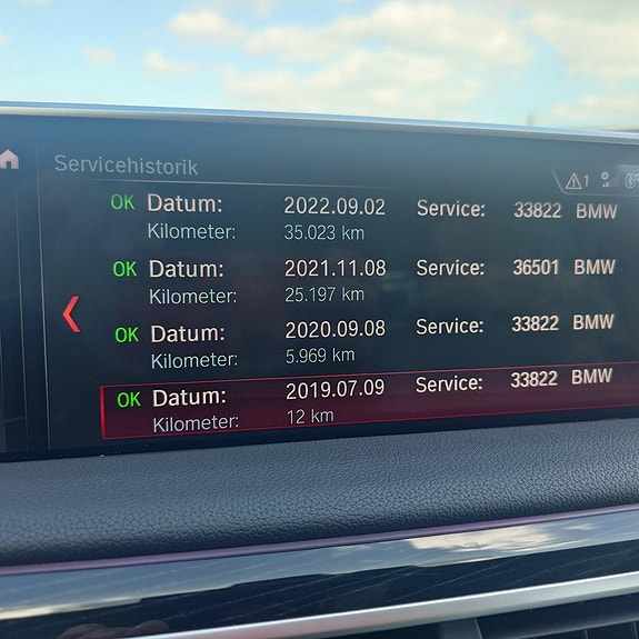 BMW 740e 8 of 15