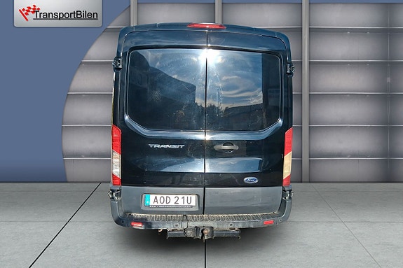Ford Transit 5 of 5