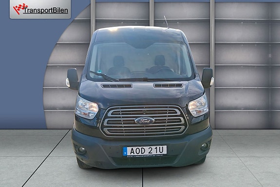 Ford Transit 8 of 13