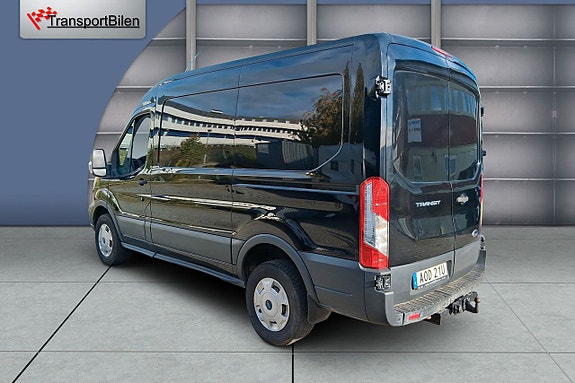 Ford Transit 4 of 5
