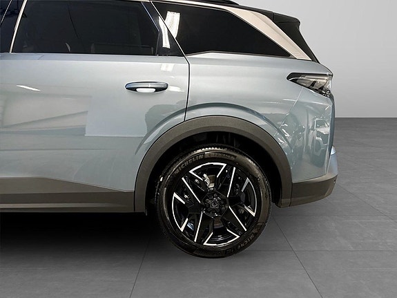 Peugeot 5008 15 of 16