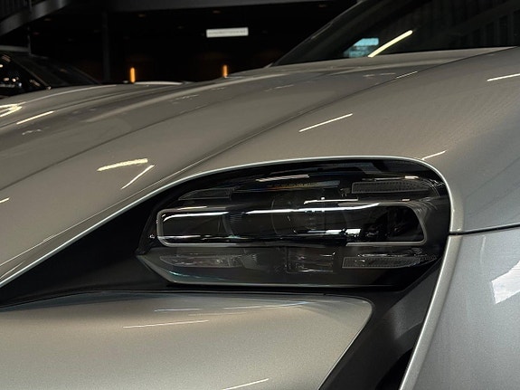 Porsche Taycan 4S 14 of 24