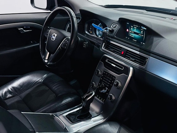 Volvo V70 5 of 5