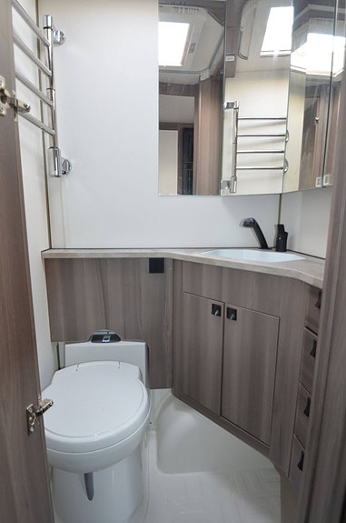 Kabe ESTATE 560 GLE KS (TÄLT) 9 of 11