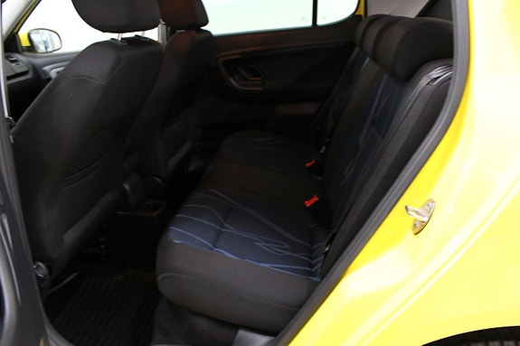 Skoda Fabia 13 of 18