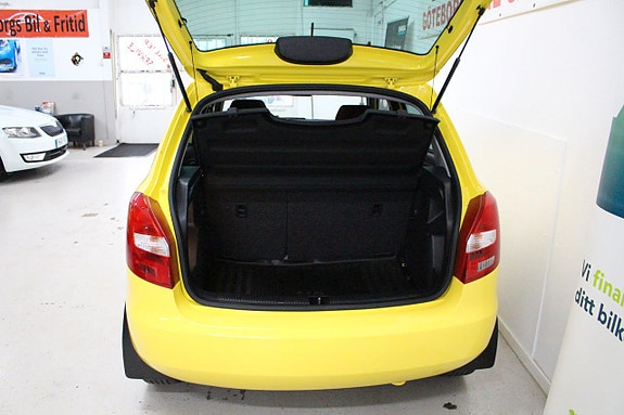 Skoda Fabia 16 of 18