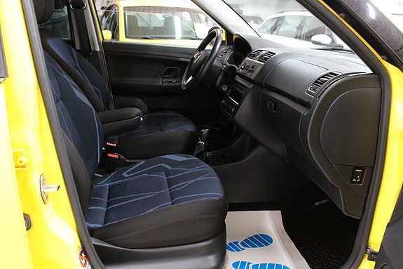 Skoda Fabia 11 of 18