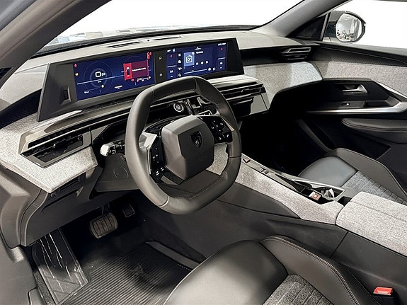 Peugeot 5008 6 of 18
