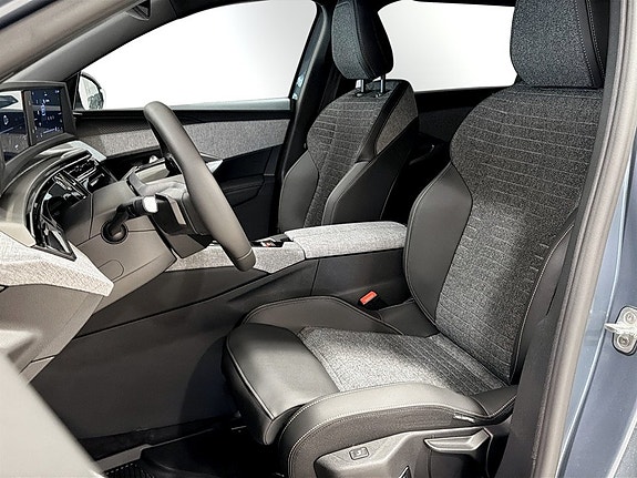 Peugeot 5008 7 of 18