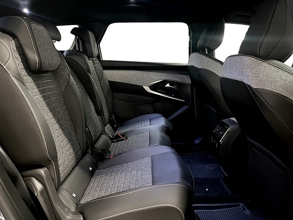 Peugeot 5008 8 of 20