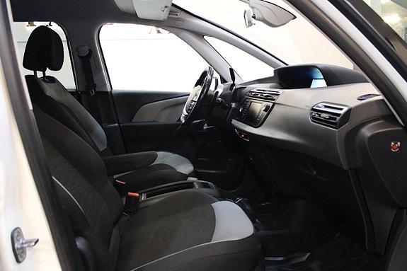 Citroen Grand C4 Picasso 8 of 14